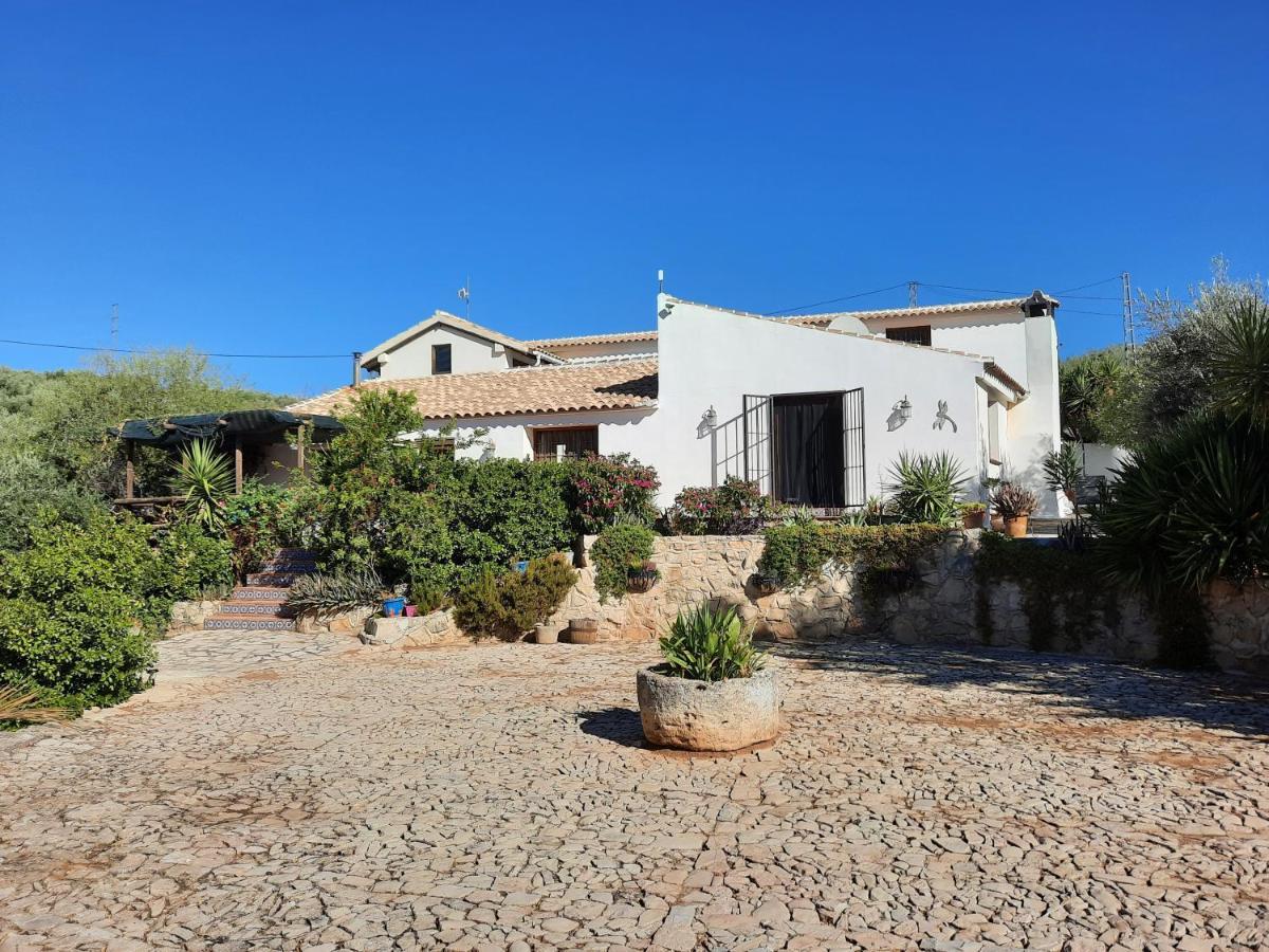 Hacienda La Buena Vida B&B En Appartementen Casita La Bruja Альгаринехо Экстерьер фото